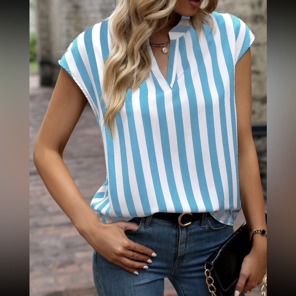 Striped notched neck blouse - Picture 8 of 16